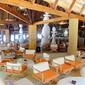 constance moofushi resort maldives bar