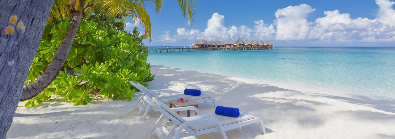 Angaga Island Resort & Spa