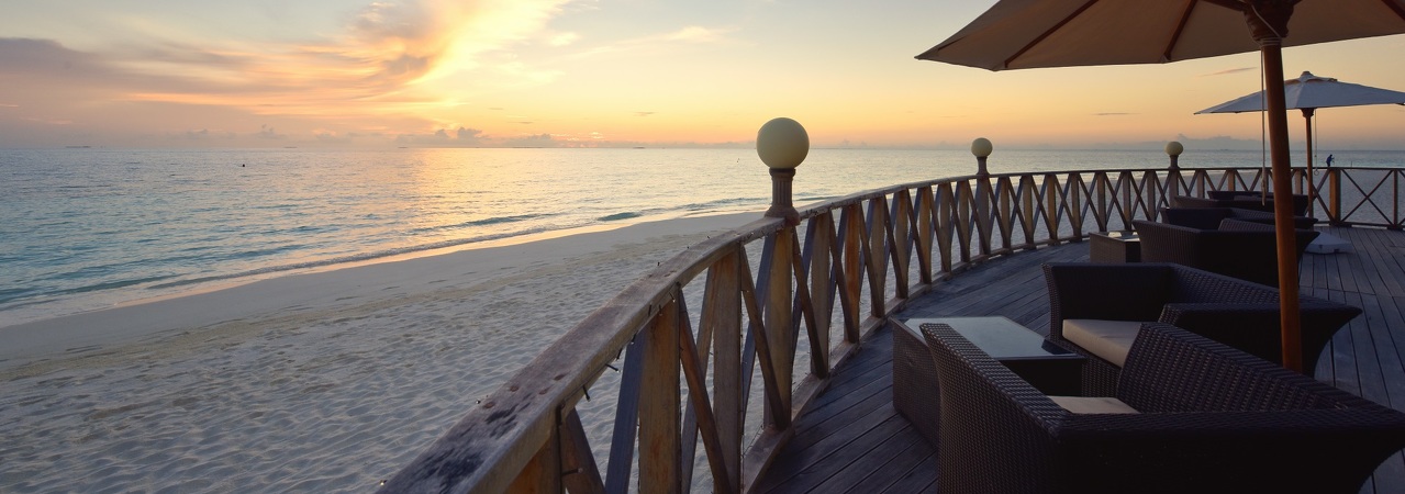 Angaga Island Resort & Spa