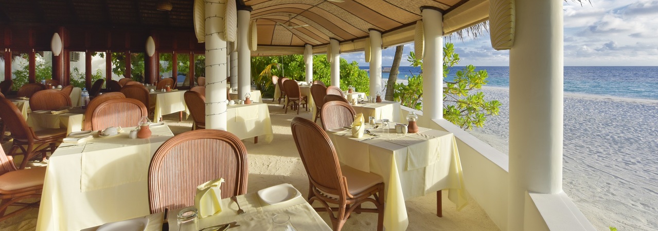 Angaga Island Resort & Spa