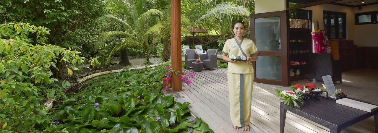 Angaga Island Resort & Spa