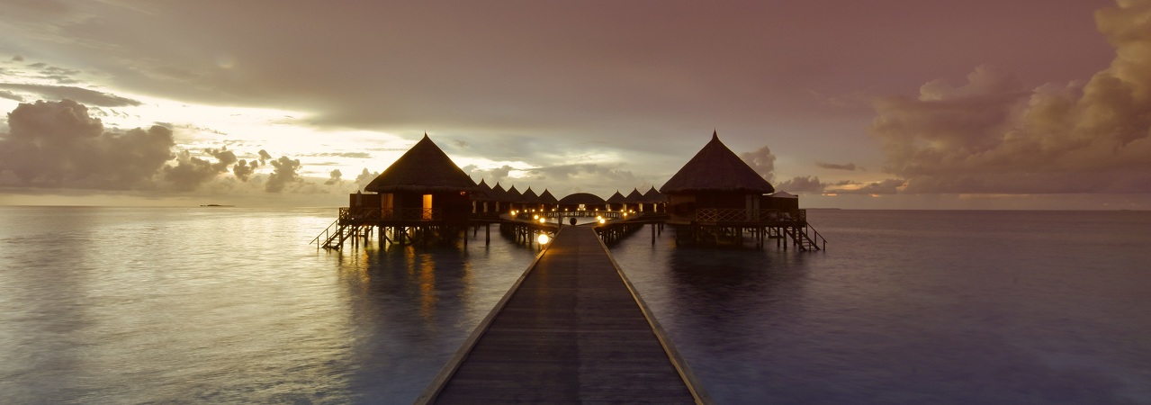 Angaga Island Resort & Spa