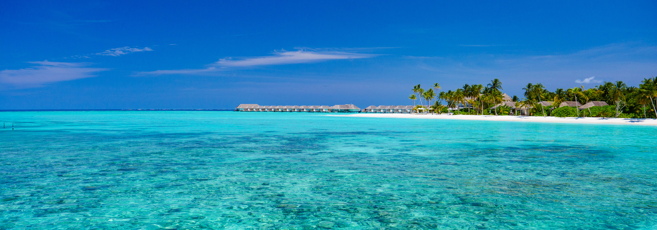 Baglioni Resort Maldives lagoon