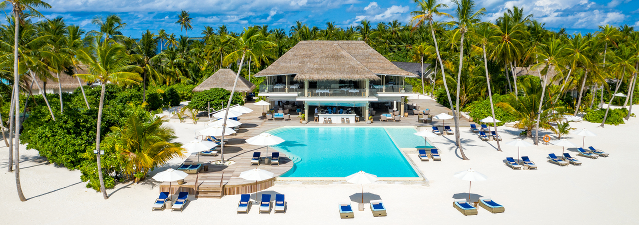 Baglioni Resort Maldives gousto aerial pool bar restaurant