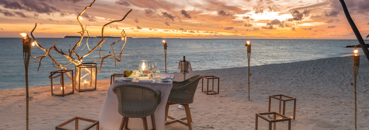 Baglioni Resort Maldives private dining beach sunset