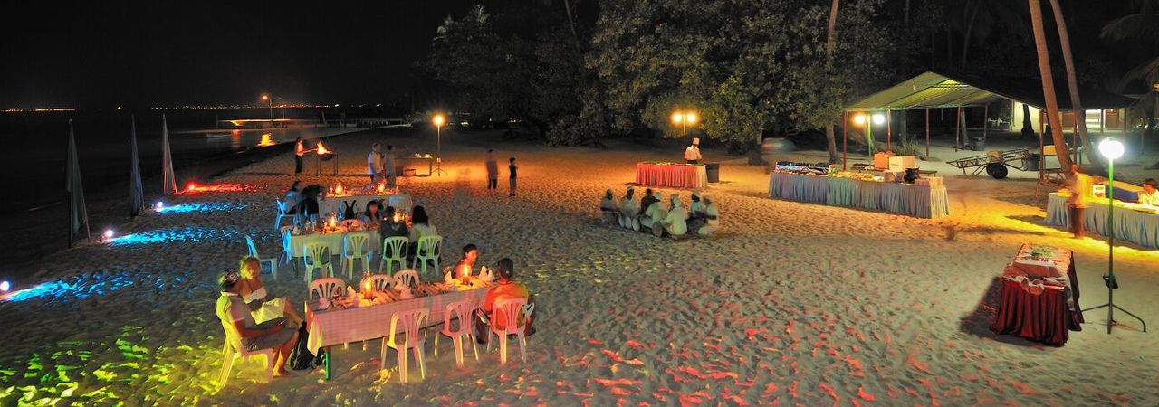 Bandos island resort and spa bbq dinner