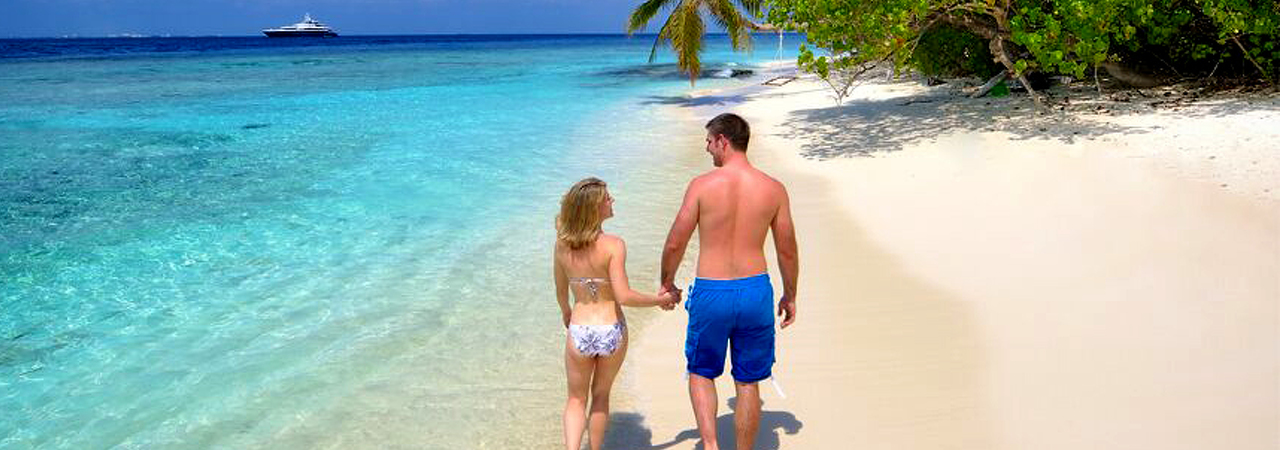 Bandos island resort and spa beach stroll