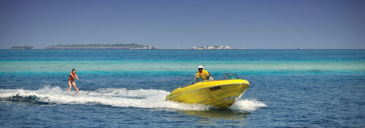 Bandos island resort and spa waterski