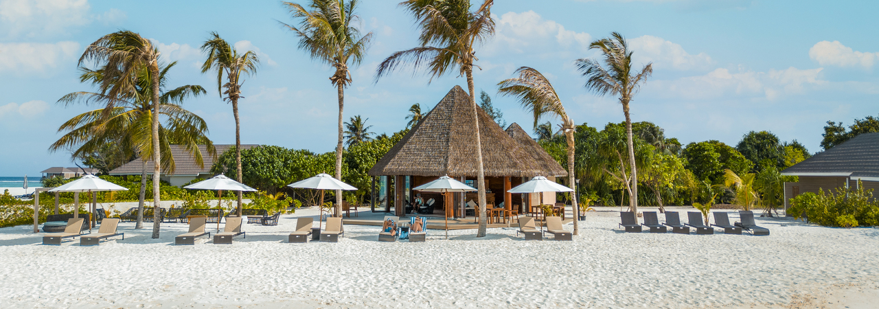 Brennia Kottefaru beach bar 3