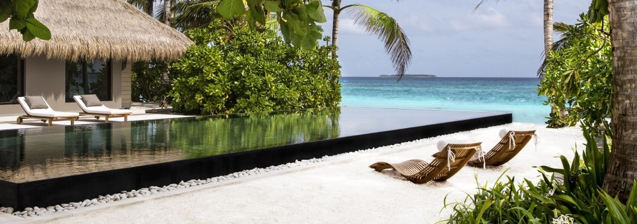 Island Villa Pool