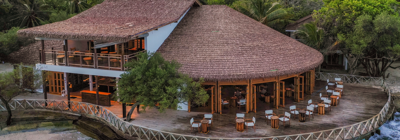 Cinnamon Dhonveli Sunset Bar aerial