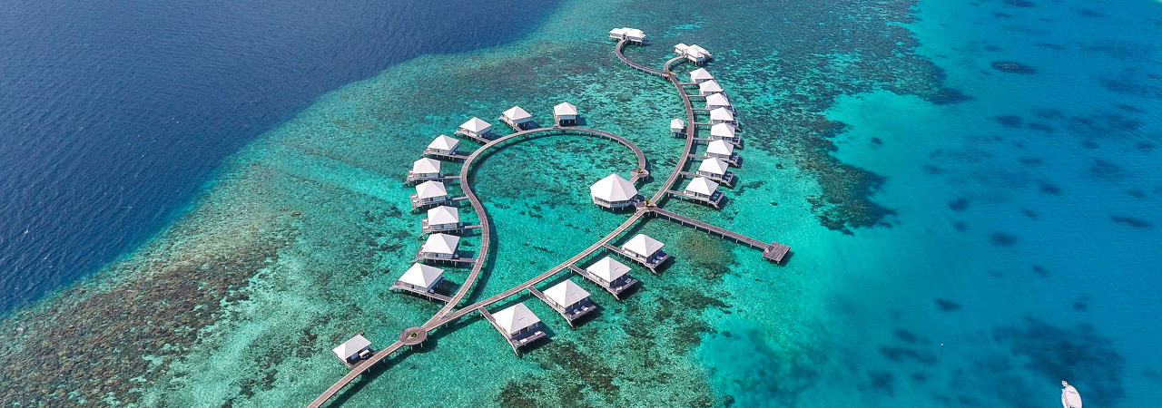 Diamonds Thudufushi Water Villas