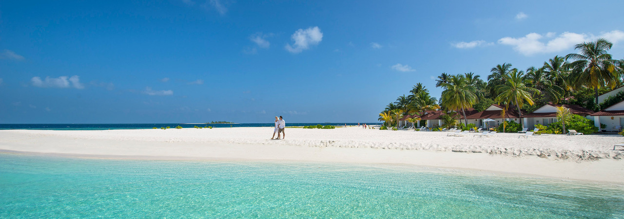 Diamonds Thudufushi beach