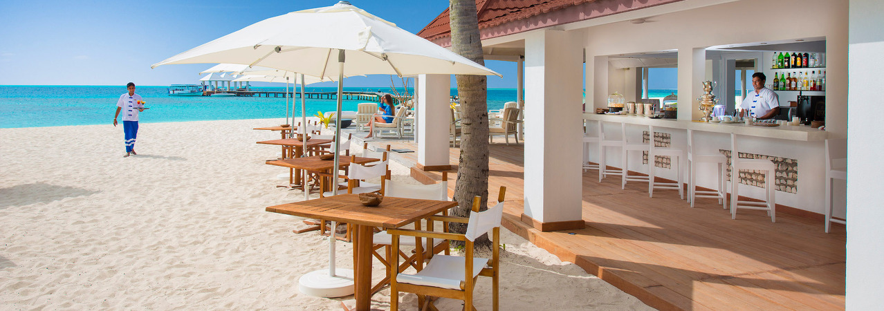 Diamonds Thudufushi Boli Beach Bar