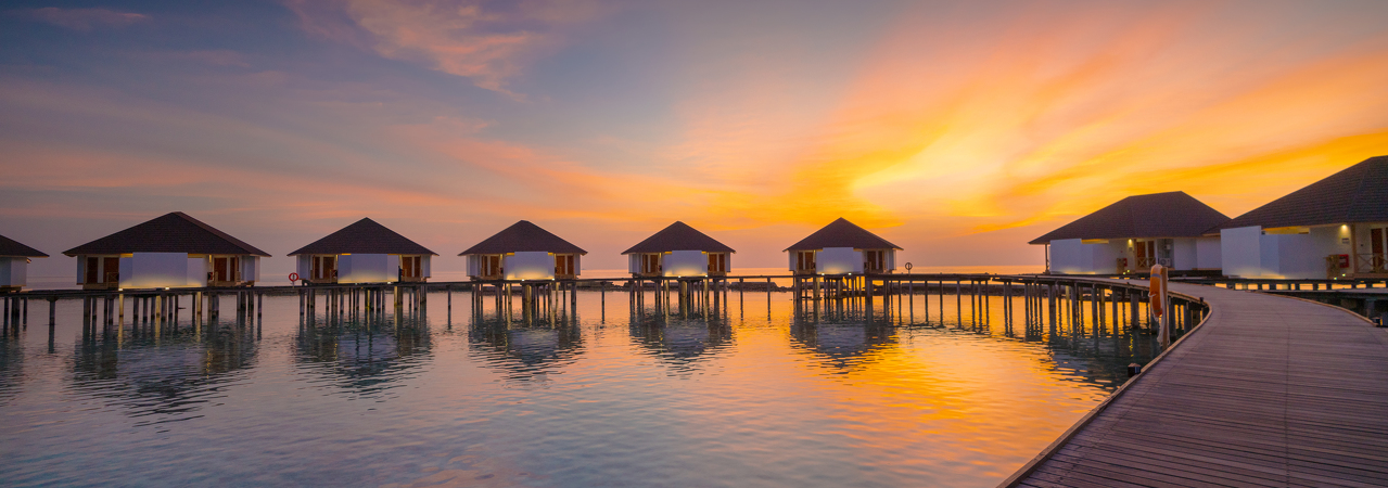 Cinnamon Ellaidhoo water villas sunset