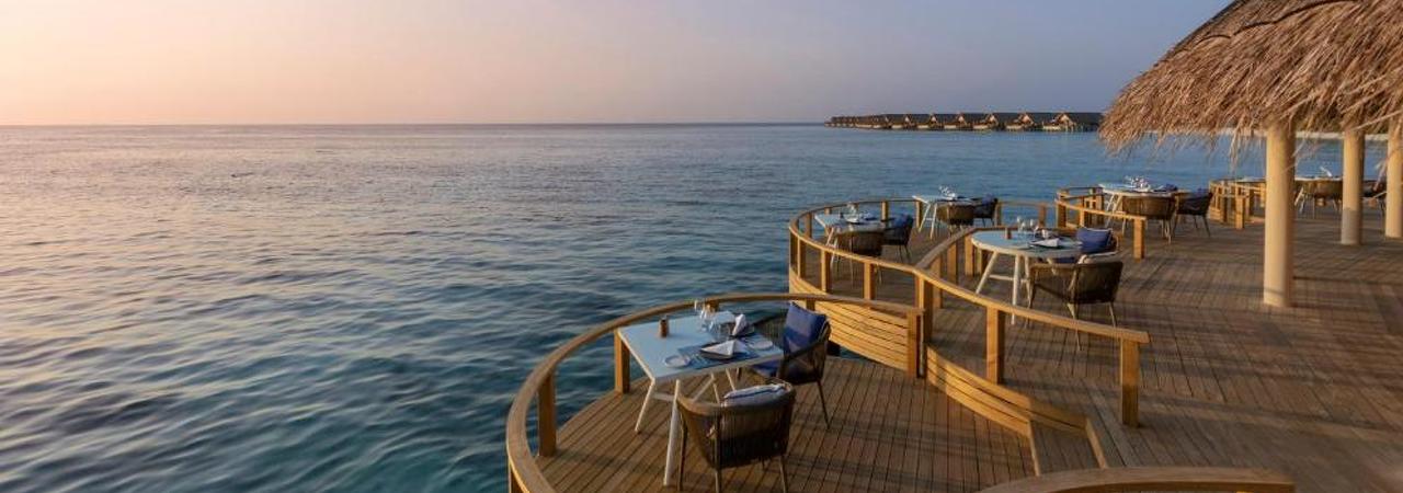 Emerald Faarufushi Resort & Spa