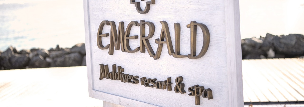 Emerald Maldives Sign