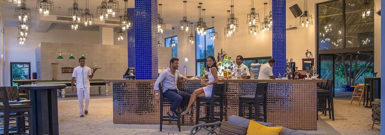 Emerald Maldives Bar
