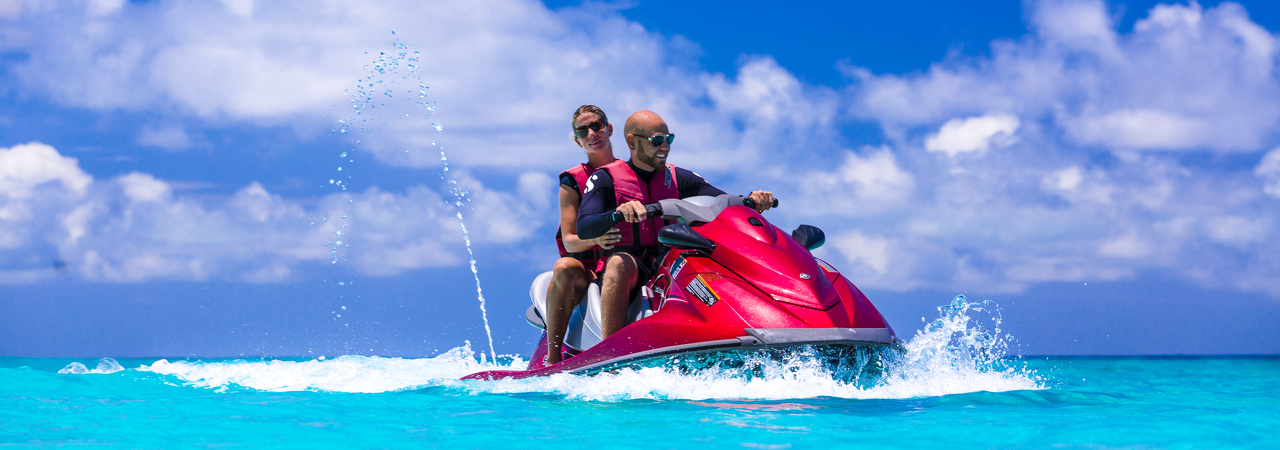 Filitheyo Island Resort Maldives water sports