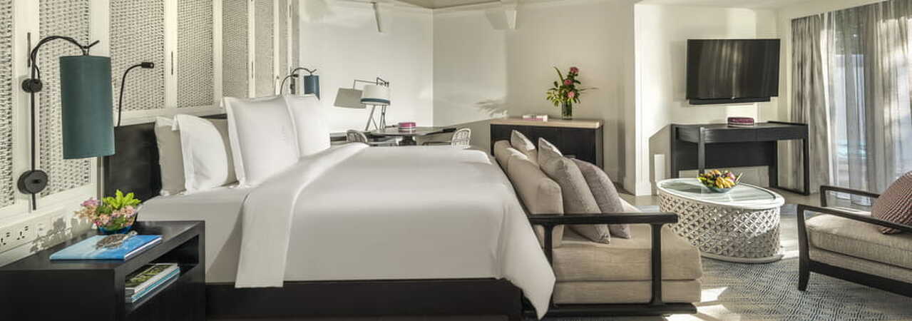 Four Seasons Kudaa Huraa bedroom