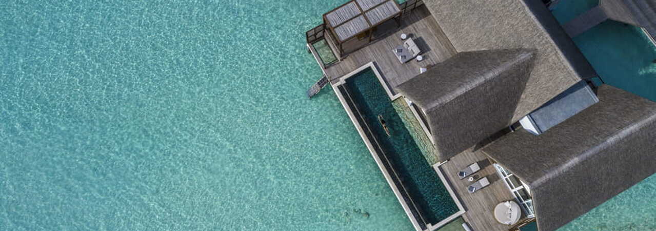 Four Seasons Landaa Giraavaru private pool 2