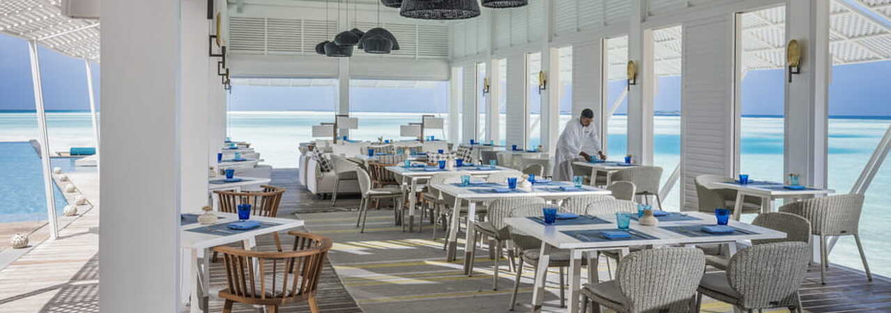 Four Seasons Landaa Giraavaru restaurant