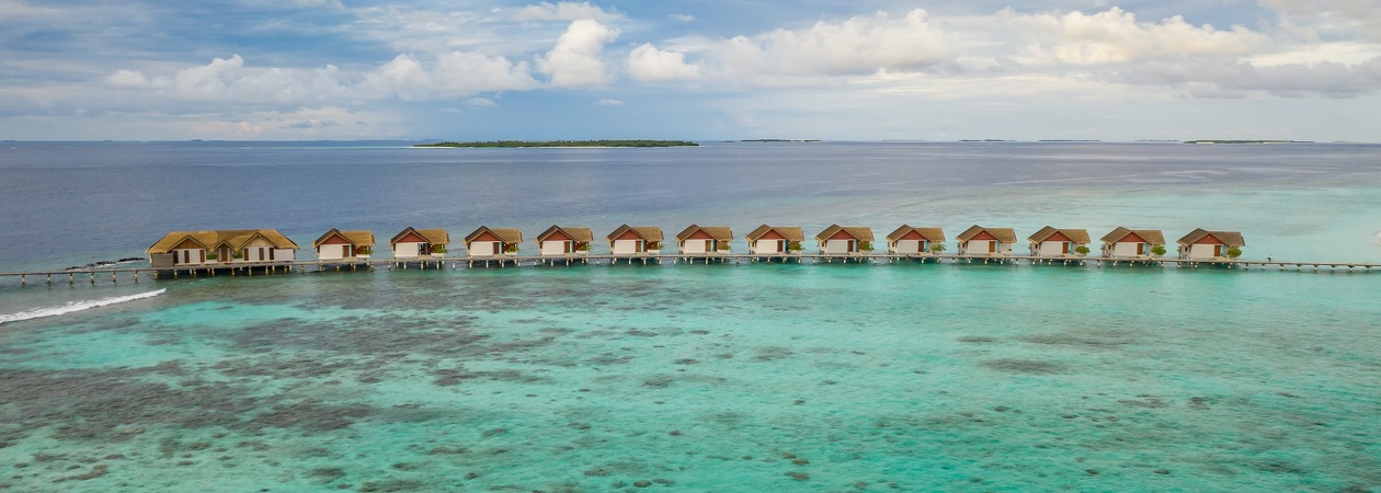Furaveri Island Resort & Spa
