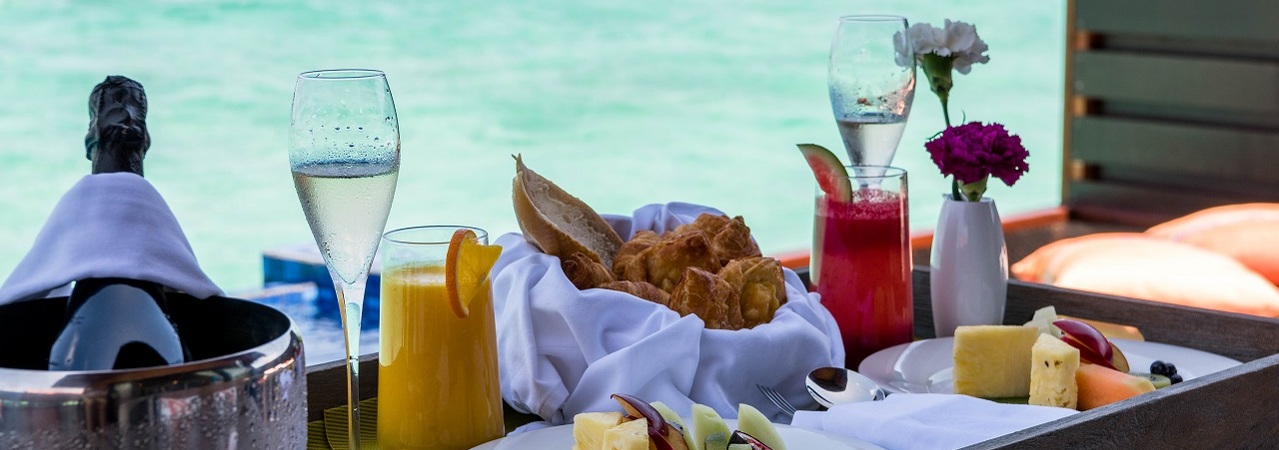 Grand Park KodhipparuIn Villa Champagne Breakfast&nbsp;