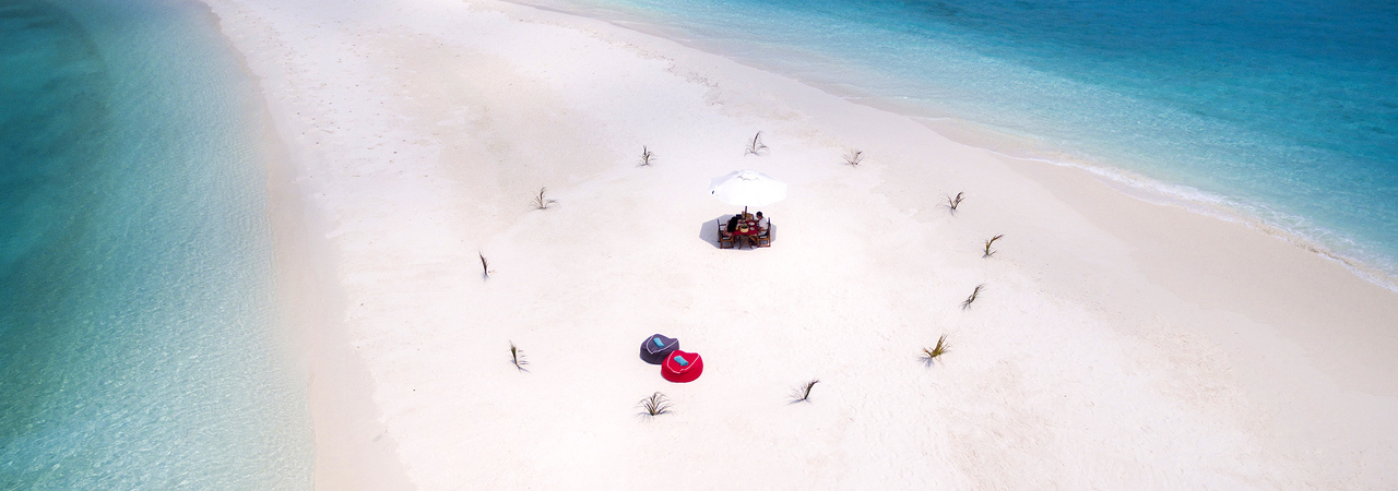 Huvafenfushi &nbsp;Sandbank Destination Dining