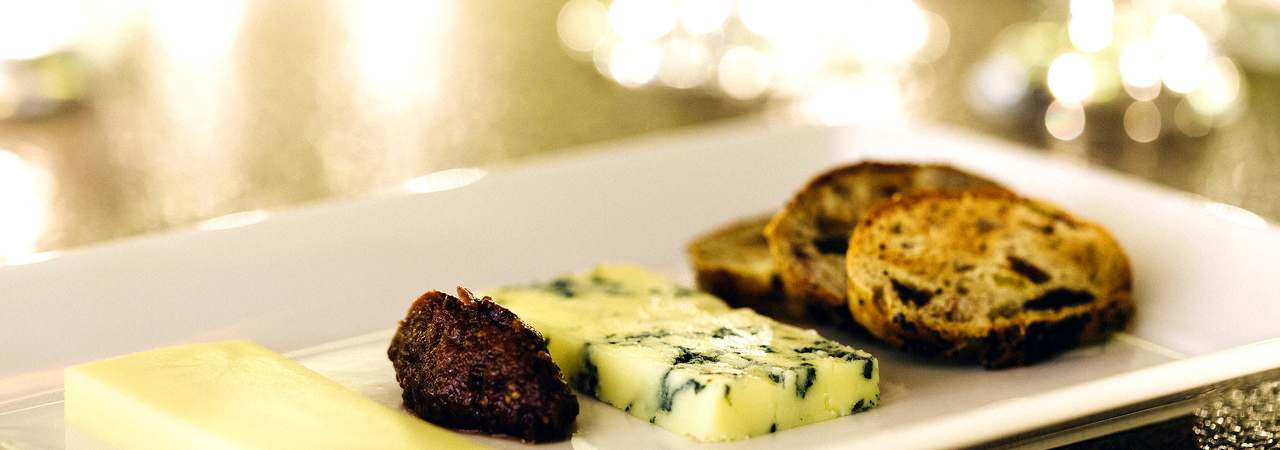 Huvafenfushi Vinum Cheese Plate