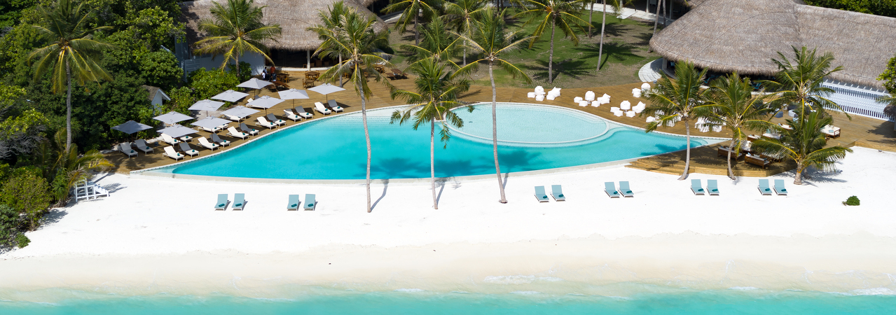 Ifuru Island Resort Maldives pool