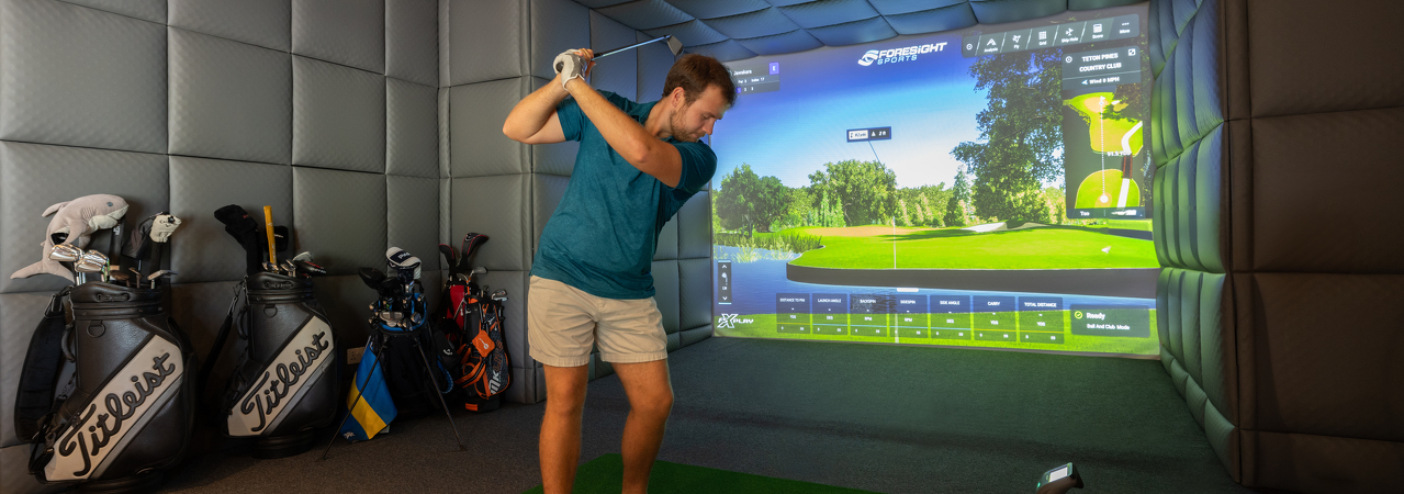 Jawakara resort Maldives golf simulator