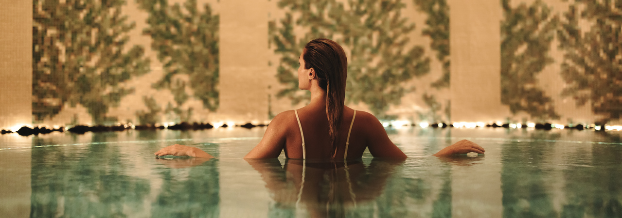 Joali Being Resort Maldives spa pool