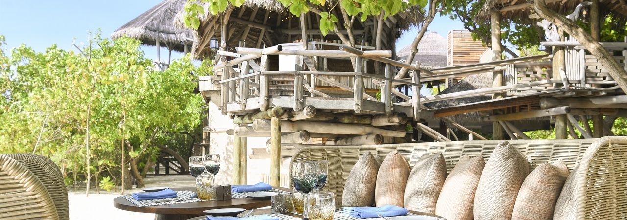 JW Marriott Maldives Resort & Spa Dining