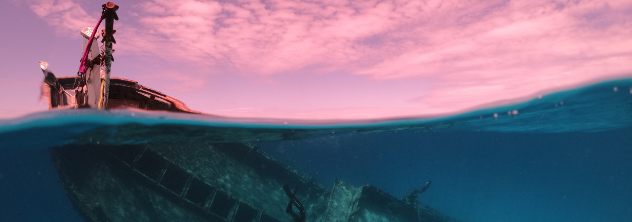 Holiday Inn Kandooma&nbsp;shipwreck