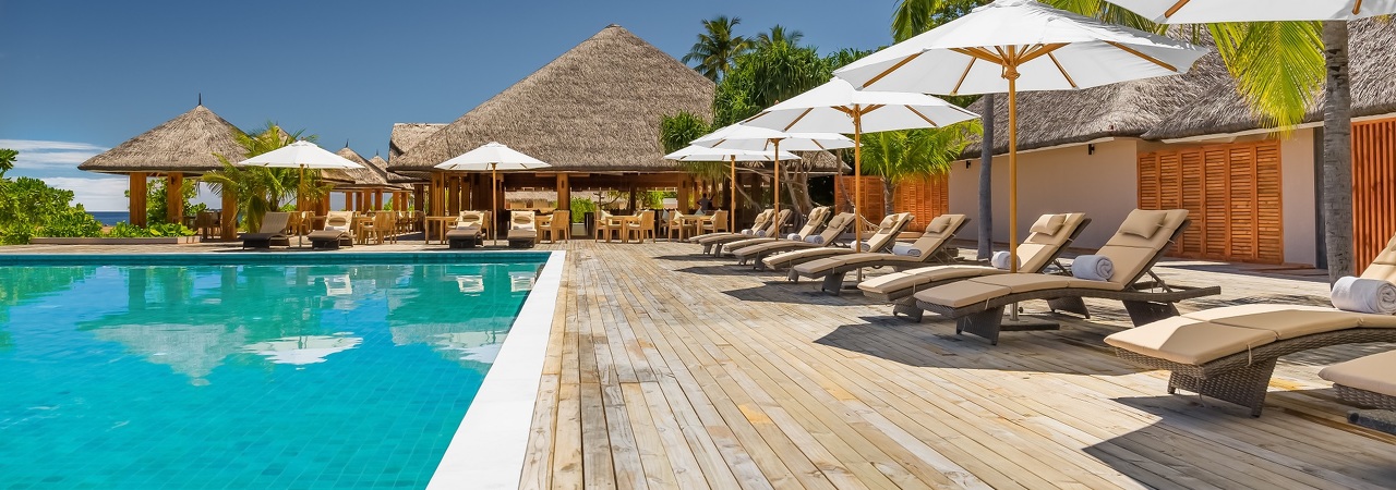 kudafushi pool bar