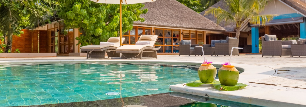 kudafushi coconut drink jujubar pool