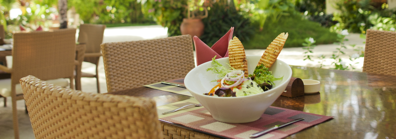Kuramathi Resort Maldives Island Coffee Shop