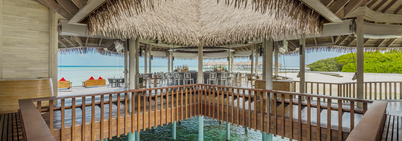 COMO Maalifushi taj bar