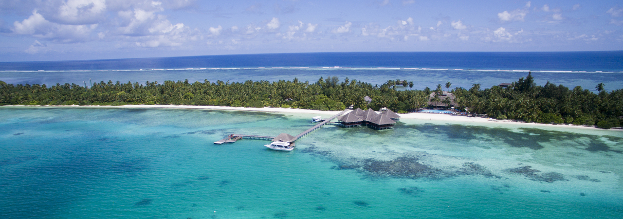 Medhufushi resort Maldives aerial 1