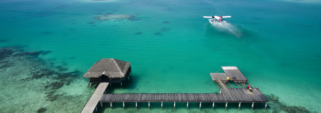 Medhufushi resort Maldives aerial 4