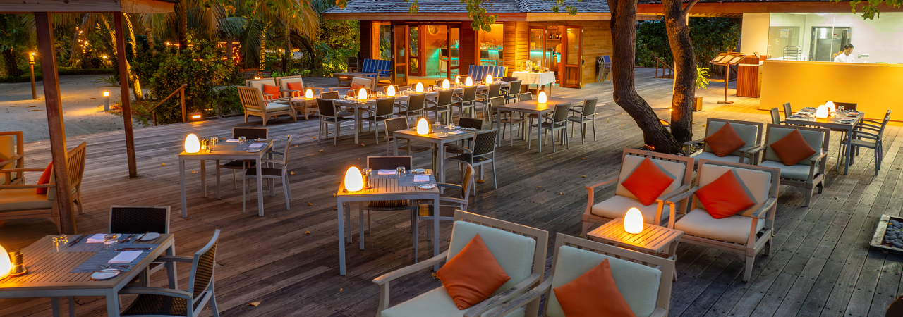 Meeru Island Resort Maldives A Mare