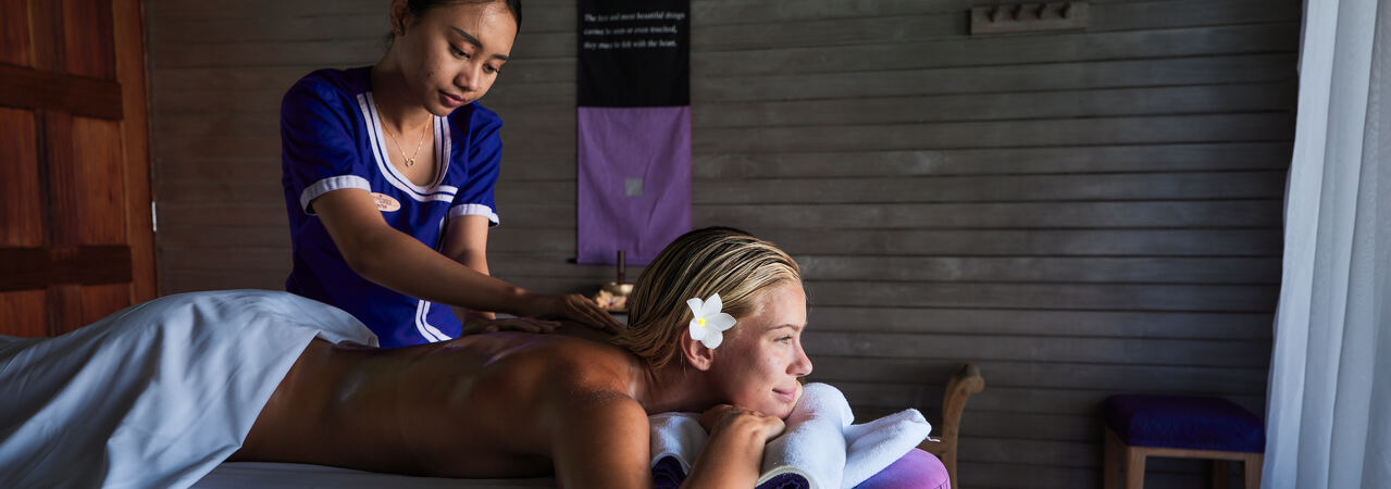 Meeru Island Resort Maldives duniya spa treatment