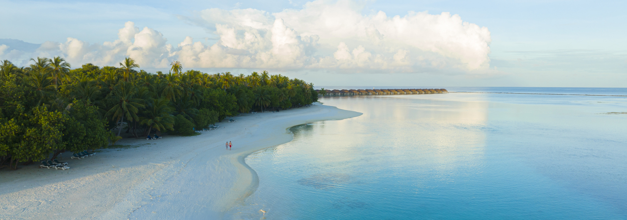 Meeru Island Resort Maldives beach