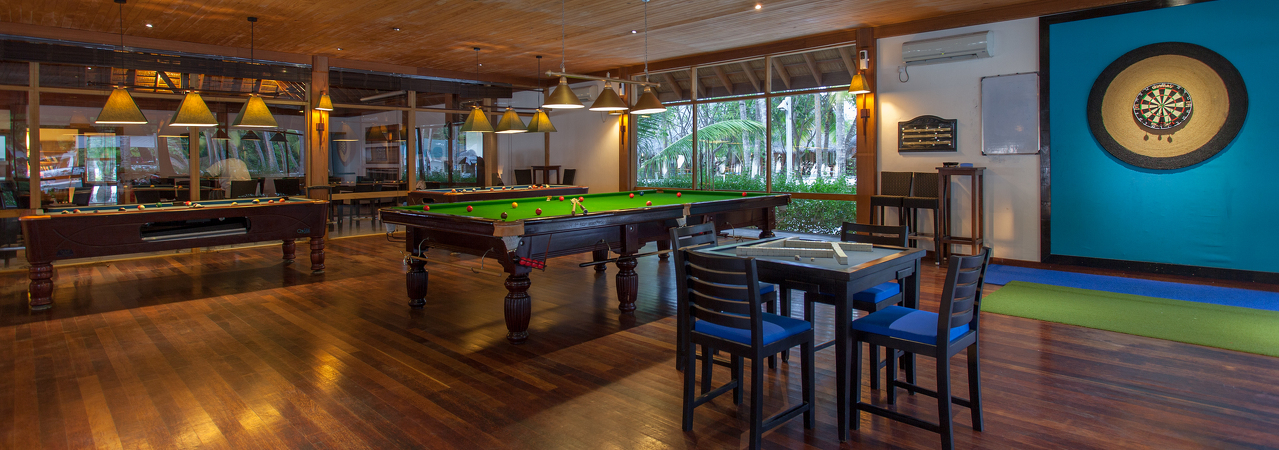 Meeru Island Resort Maldives Kakuni bar sports centre