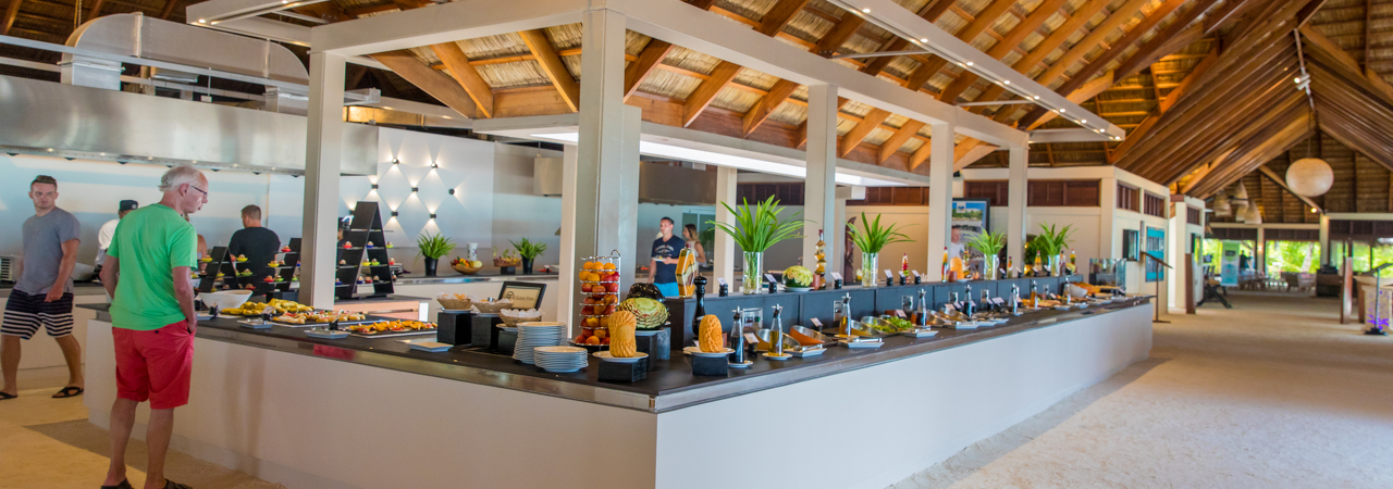 Meeru Island Resort Maldives Maalan Buffet restaurant