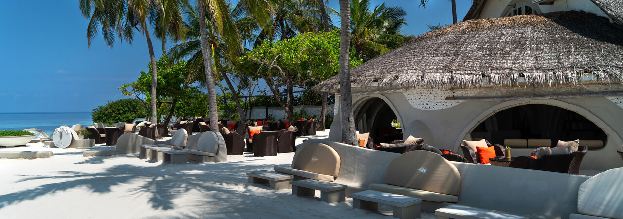 Nika resort Maldives coffee shop
