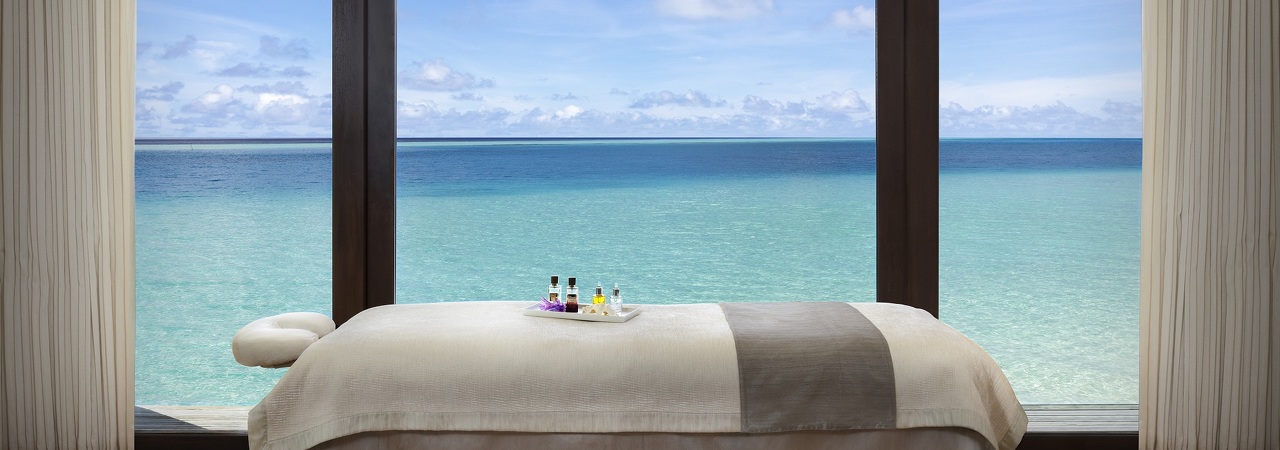 Niyama Spa Lagoon Room