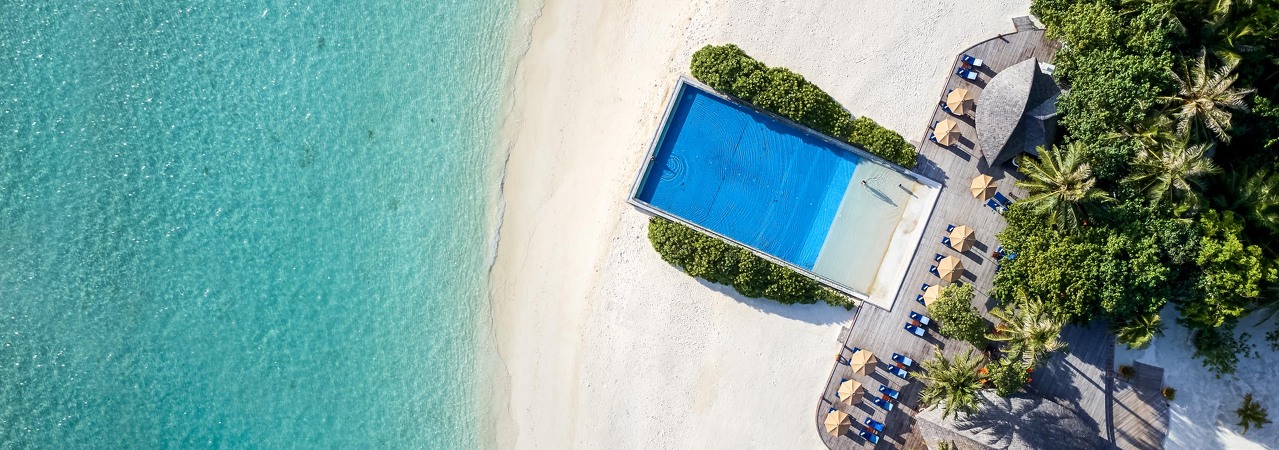 The Sun Siyam Olhuveli resort Maldives&nbsp; aerial pool 1