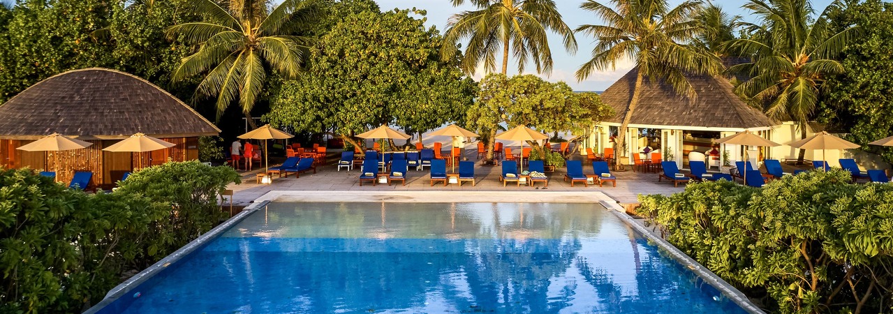 The Sun Siyam Olhuveli resort Maldives pool 3